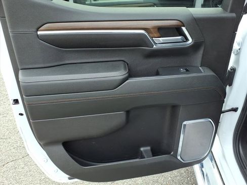 Used 2023 Chevrolet Silverado 1500 High Country w/ High Country Premium Package image 20