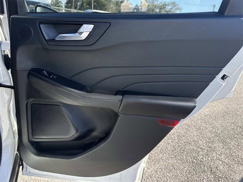 Used 2022 Ford Escape Titanium w/ Titanium Elite Package image 25