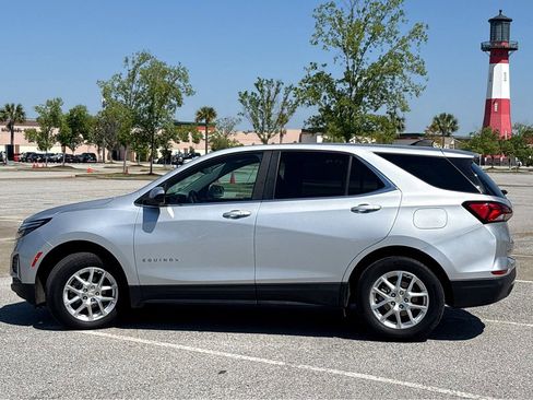 Used 2022 Chevrolet Equinox LT FWD image 20