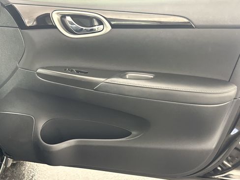 Used 2019 Nissan Sentra SV image 34