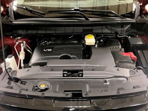 Used 2023 Nissan Pathfinder SL image 10