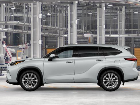 New 2026 Toyota Highlander Limited AWD/4WD image 4