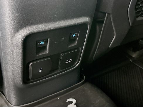 Used 2023 Ford Bronco Badlands image 26