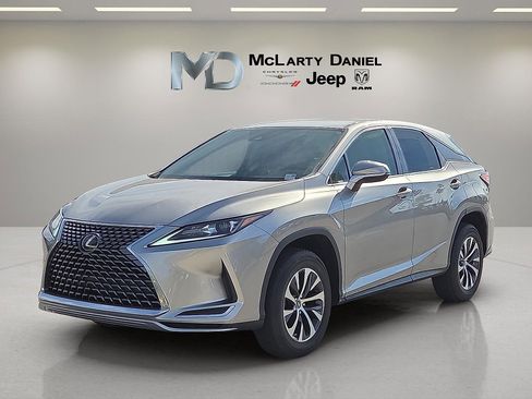 Used 2022 Lexus RX 350 FWD image 2