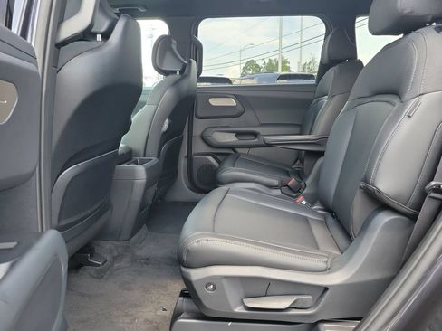 New 2027 Kia Telluride S w/ Towing Package FWD image 21