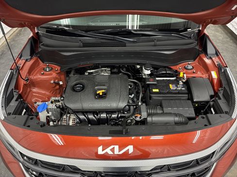Certified 2024 Kia Seltos S AWD/4WD image 6
