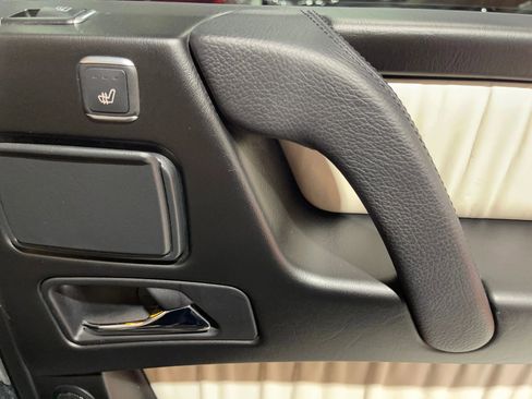 Used 2017 Mercedes-Benz G 550 image 29