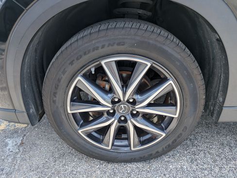 Used 2018 MAZDA CX-5 Touring w/ Preferred Equipment Package AWD/4WD image 12