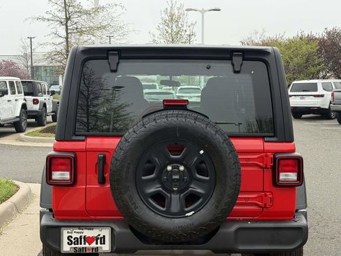 Certified 2025 Jeep Wrangler Unlimited Sport AWD/4WD image 12