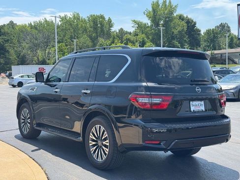 Used 2023 Nissan Armada SL w/ Midnight Edition Package AWD/4WD image 7