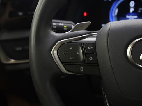 Used 2024 Lexus RZ 450e Premium w/ Technology Package image 29