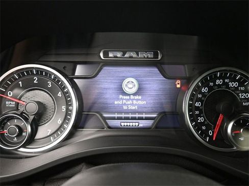 Used 2021 RAM 1500 Laramie image 11