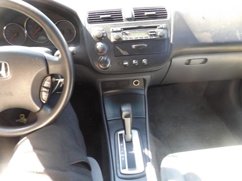 Used 2003 Honda Civic LX image 10