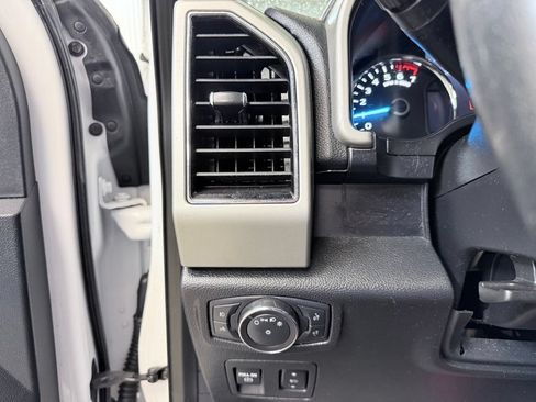 Used 2019 Ford F150 Lariat AWD/4WD image 34