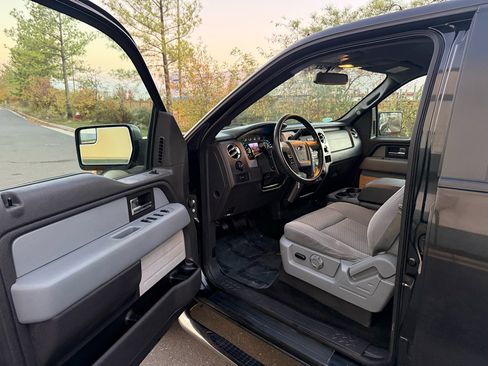 Used 2012 Ford F150 XLT w/ XLT Convenience Pkg image 19