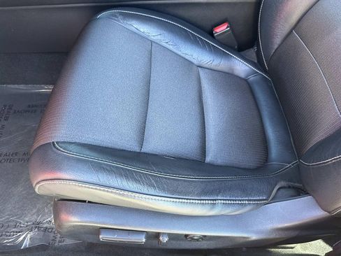 Used 2018 Honda Accord Sport image 26