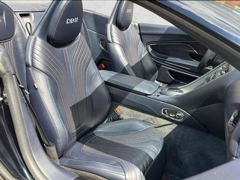 Used 2019 Aston Martin DB11 Volante RWD image 19