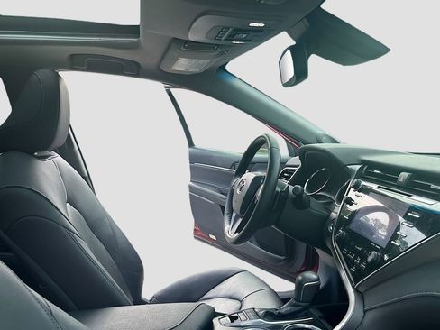 Used 2018 Toyota Camry XSE w/ Audio Package FWD image 19