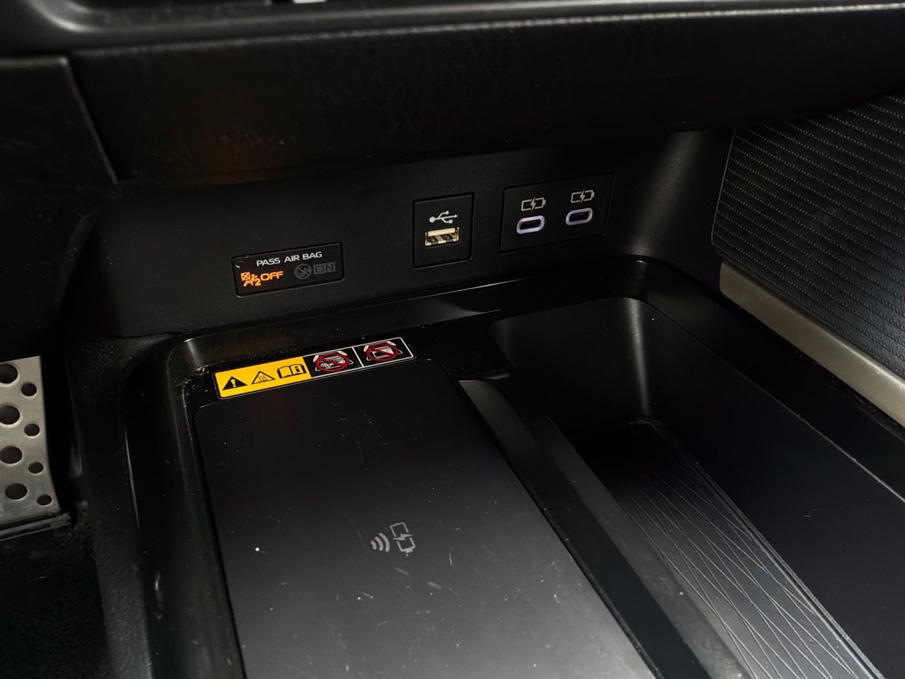 Used 2026 Toyota Camry SE FWD image 27