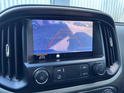 Used 2019 Chevrolet Colorado Z71 image 22