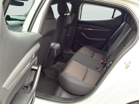 New 2026 MAZDA MAZDA3 2.5 S Hatchback FWD image 16
