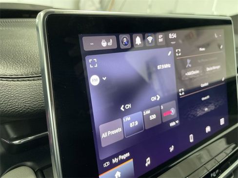 Used 2024 Jeep Compass Limited image 28