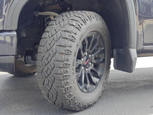 Used 2023 GMC Sierra 1500 AT4X image 35