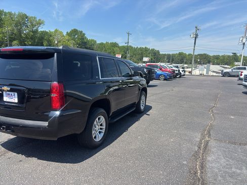 Used 2015 Chevrolet Tahoe LT image 3