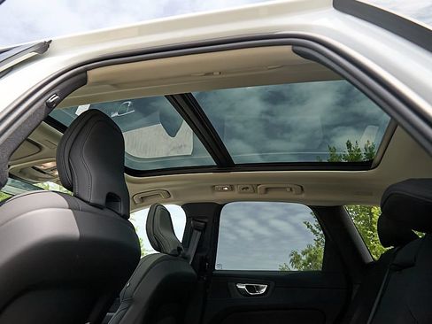 New 2026 Volvo XC60 T8 Plus w/ Climate Package AWD/4WD image 21