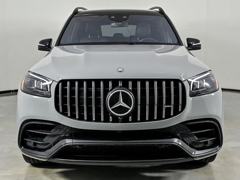 Used 2024 Mercedes-Benz GLS 63 AMG 4MATIC image 4