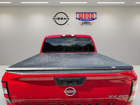 Used 2024 Nissan Frontier SV w/ Technology Package AWD/4WD image 13