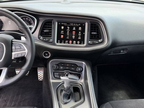 Used 2016 Dodge Challenger R/T Scat Pack RWD image 14