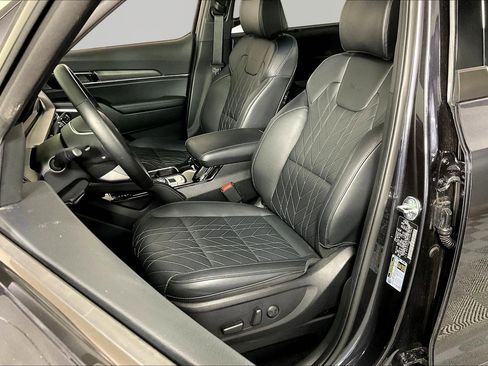 Used 2025 Kia Telluride EX X-Line image 21