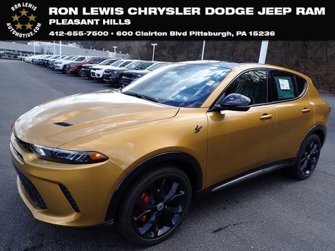 New 2024 Dodge Hornet R/T Plus image 1