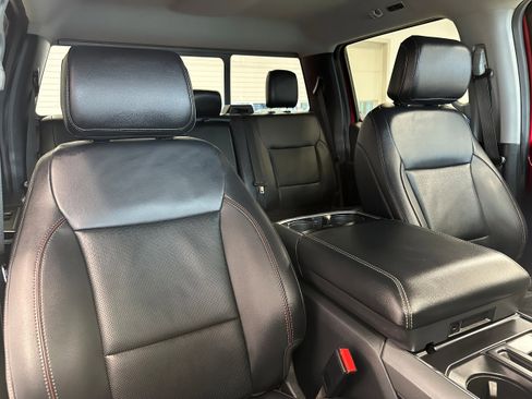 Used 2022 Ford F150 Lariat image 16