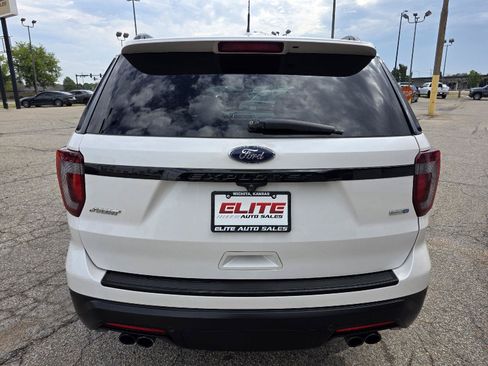 Used 2018 Ford Explorer Sport w/ Equipment Group 401A AWD/4WD image 6