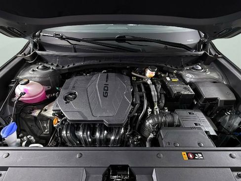 Used 2024 Hyundai Santa Cruz SE image 33