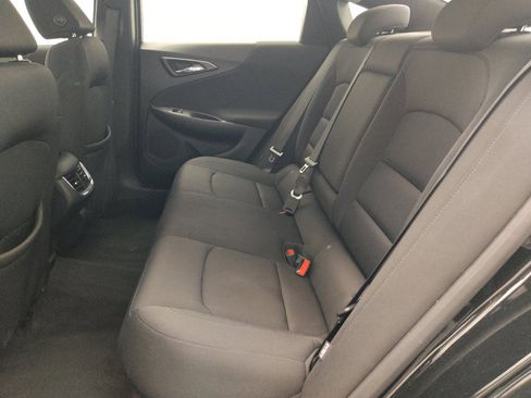 Used 2020 Chevrolet Malibu LT FWD image 18