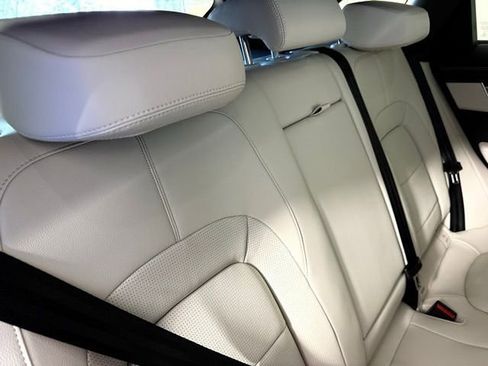 Used 2026 Jaguar F-PACE R-Dynamic S image 35