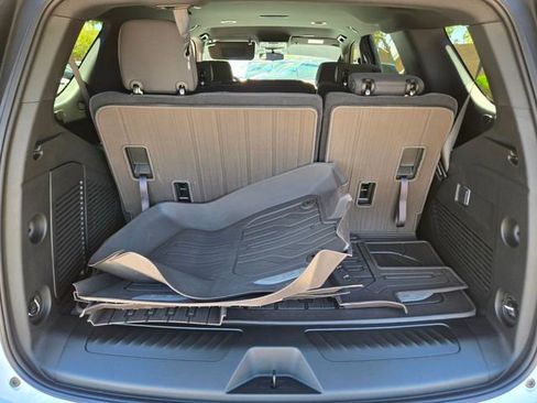 Used 2026 Chevrolet Tahoe LS w/ LPO, Dark Essentials Package AWD/4WD image 18