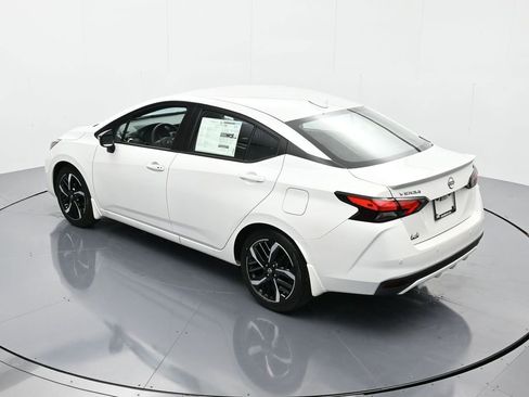 New 2025 Nissan Versa SR w/ Trunk Package FWD image 36