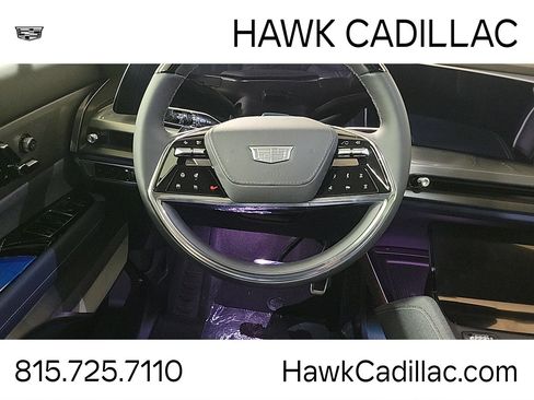 New 2026 Cadillac Vistiq Premium Luxury AWD/4WD image 16