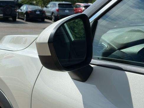 Certified 2023 Nissan Rogue SV AWD/4WD image 10