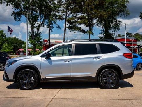 Certified 2025 Subaru Ascent Onyx Edition AWD/4WD image 2