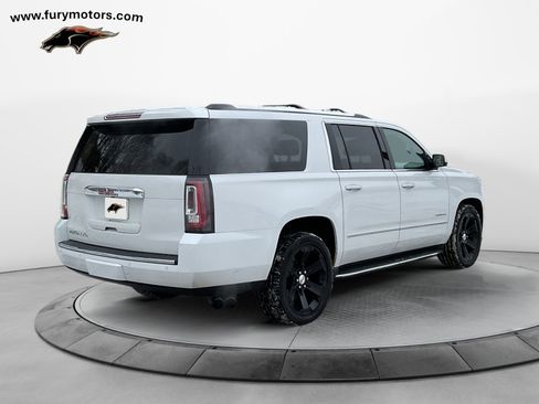 Used 2016 GMC Yukon XL Denali w/ Open Road Package image 3