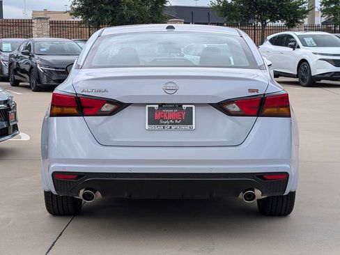 New 2026 Nissan Altima 2.5 SR FWD image 5