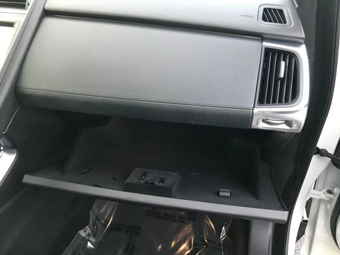 Used 2018 Jaguar E-PACE S image 53