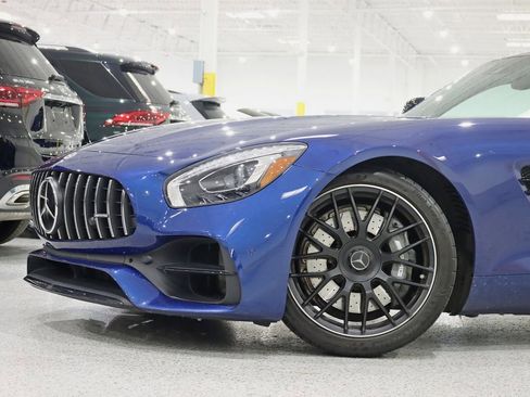 Used 2019 Mercedes-Benz AMG GT Coupe image 2