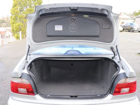 Used 2002 BMW 530i Sedan image 49