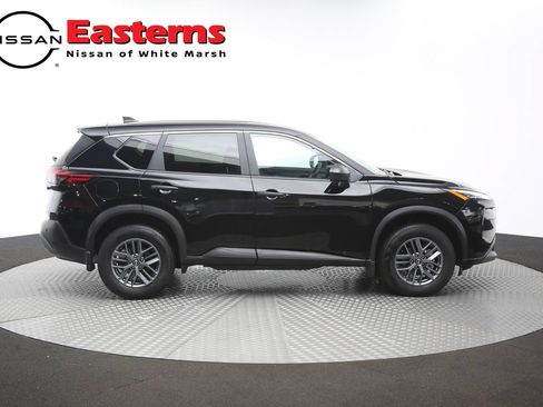 Used 2023 Nissan Rogue S FWD image 44